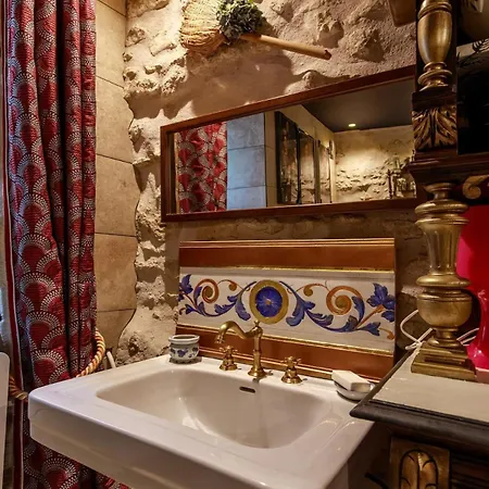 Le Du Sorcier Apartman
